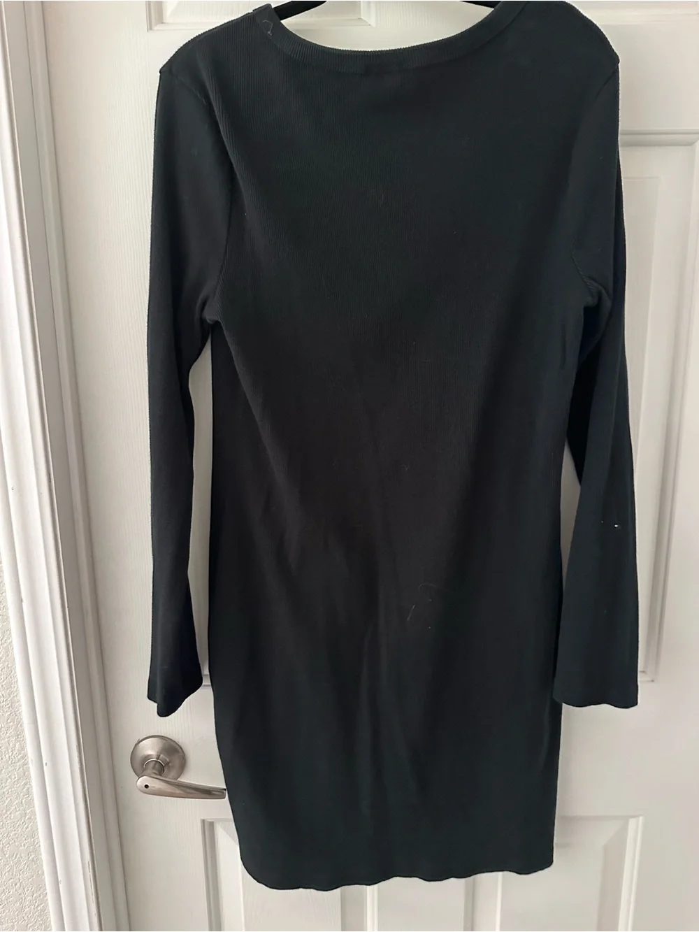 Universal Thread Long-Sleeve Dress - Picture 8 of 13